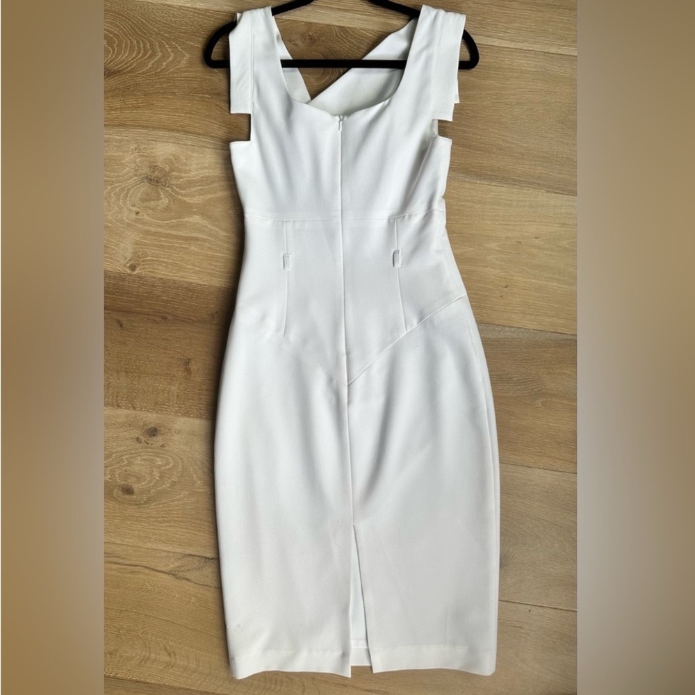 Black Halo Jackie O White Midi Dress - Picture 4 of 8